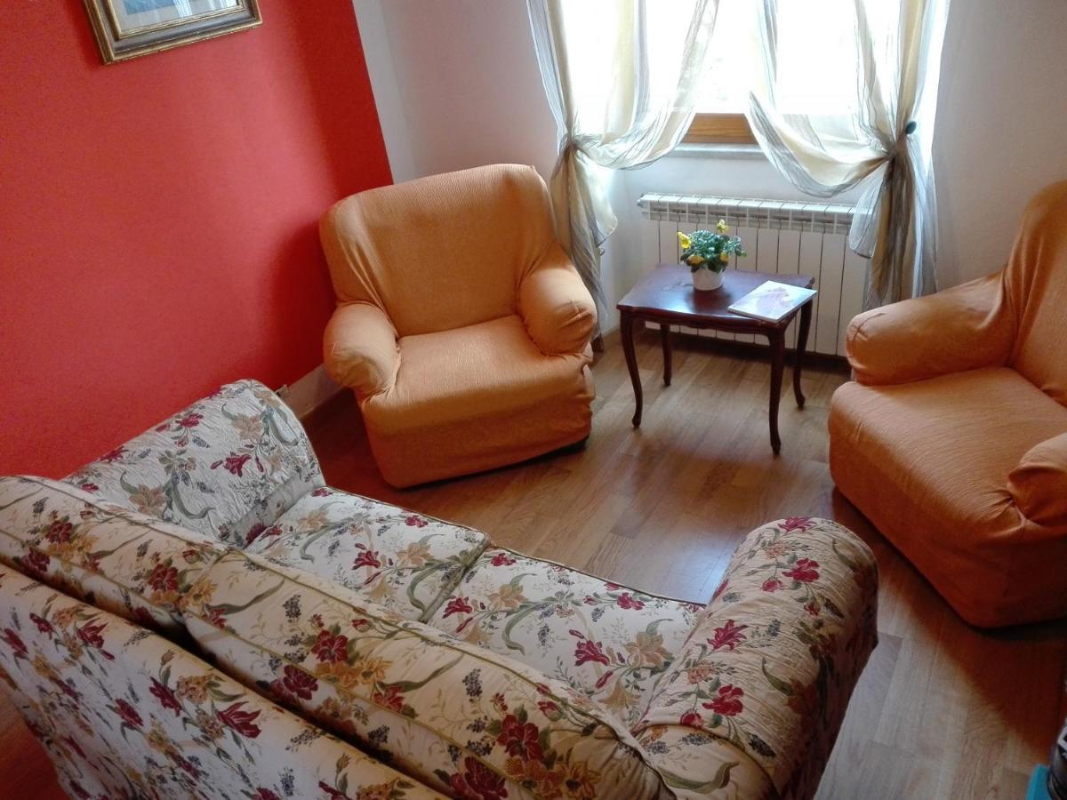 La Torretta bed&breakfast Torriglia Esterno foto